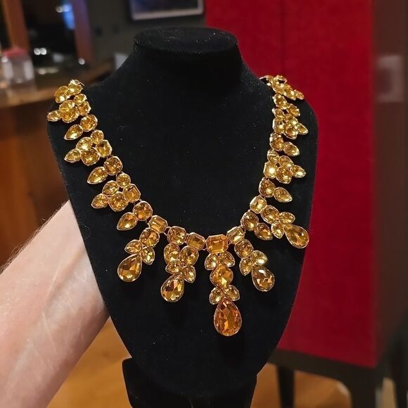 Austrian Crystal Necklace & Earrings! NWOT! - Picture 8 of 10